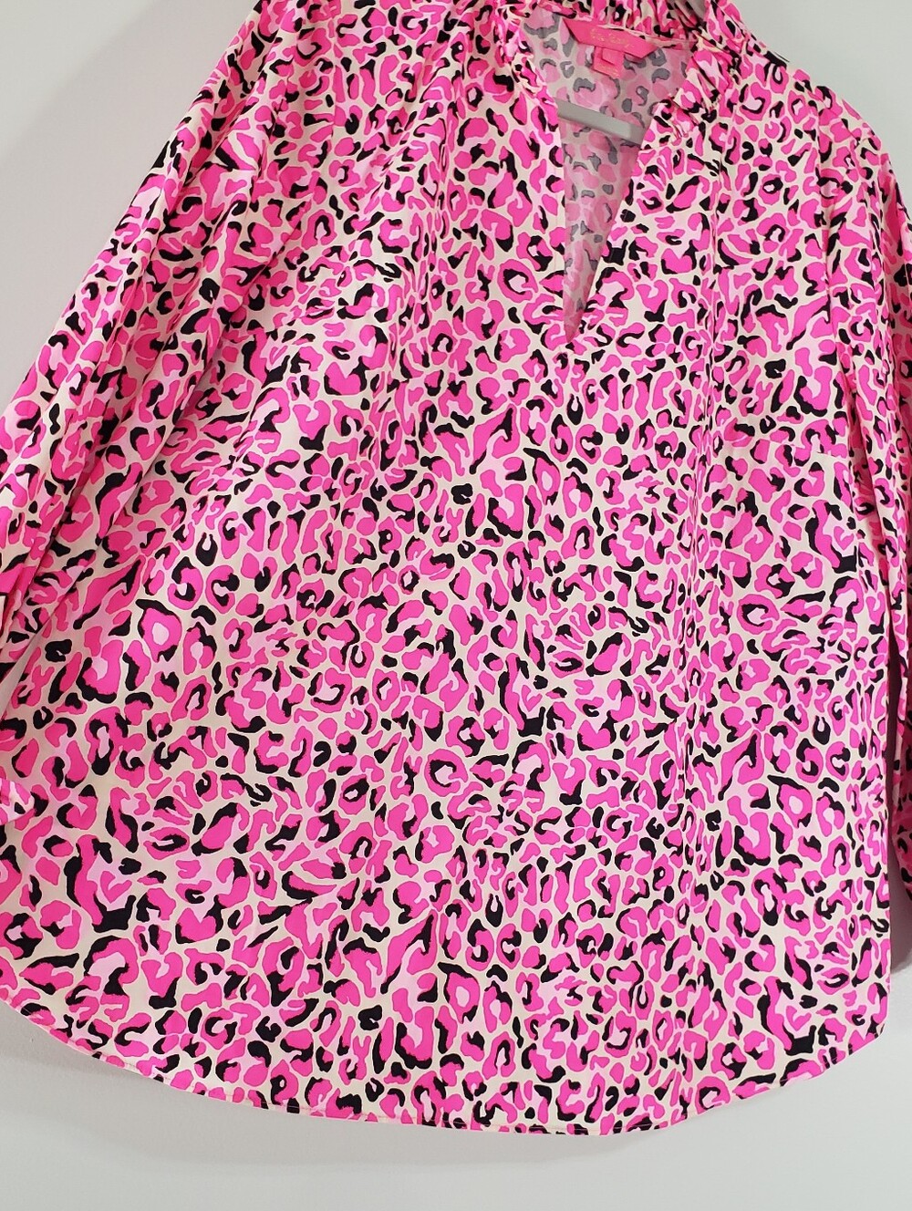 Lily Pulitzer Sherida Pink Leopard Print Blouse Top Women Large Cotton Coastal - Picture 4 of 11